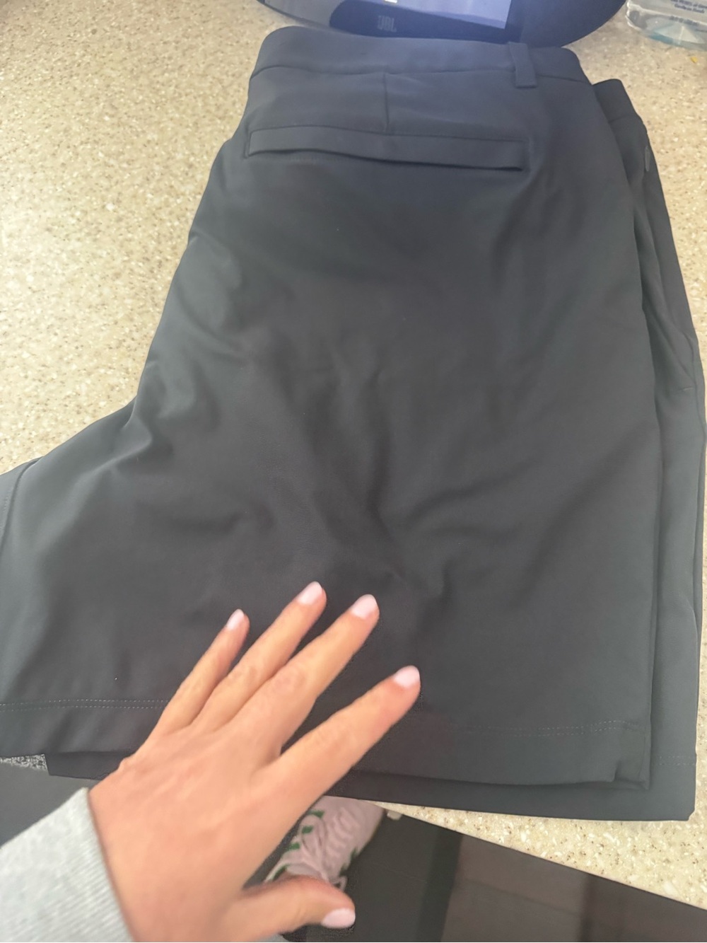 lululemon athletica Men's Charcoal Performance Flat-Front Shorts - Picture 3 of 3